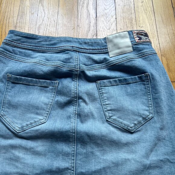 Desigual Size 30 Blue Denim Patty Embroidered Patchwork Boho A-Line Mini Skirt - Picture 13 of 13